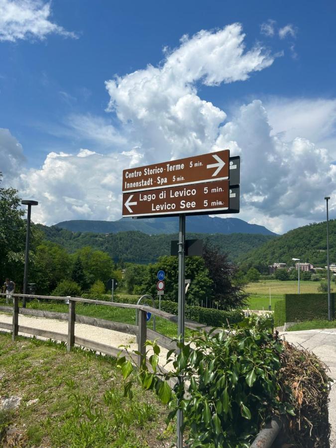 Casa Carolina Bed and Breakfast Levico Terme Eksteriør billede